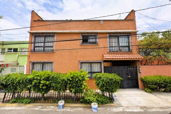 Foto de inmueble en  , Col. Campestre Churubusco C.P. 04200, Coyoacán