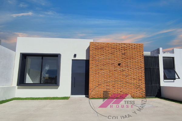 Foto de inmueble en  , Col. Campestre Comala C.P. 28450, Comala
