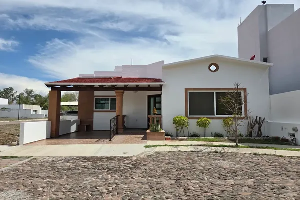 Foto de inmueble en  , Col. Campestre San Juan C.P. 76803, San Juan del Río