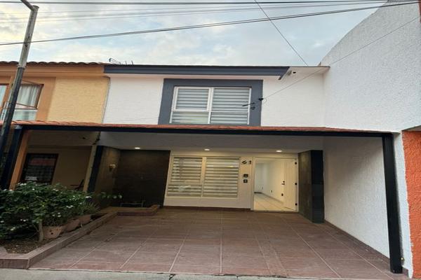 Foto de inmueble en CAMPOS ALA TORRE CIPRIANO #752Int. 61, Col. Parques Del Nilo C.P. 44820, Guadalajara