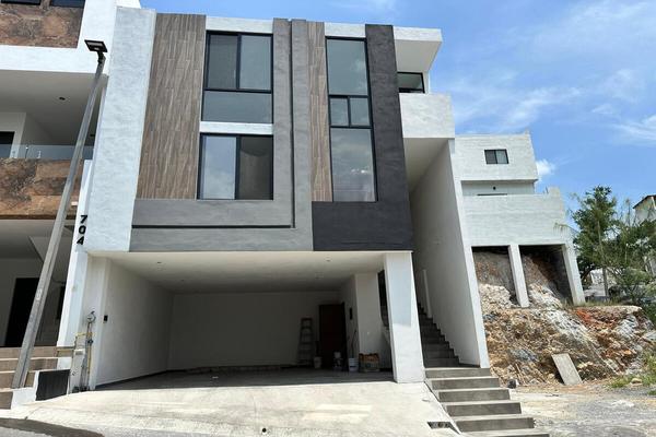 Foto de inmueble en cañada blanca, Col. Lomas del Vergel C.P. 64988, Monterrey