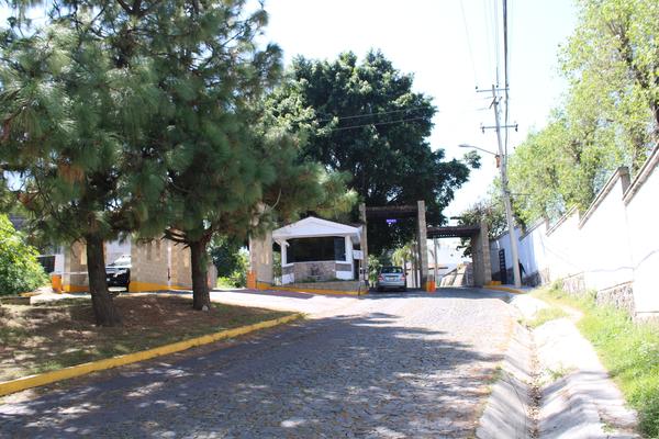 Foto de inmueble en Cañada de los Campos, Col. Cortijo de San Agustin C.P. 45645, Tlajomulco de Zúñiga