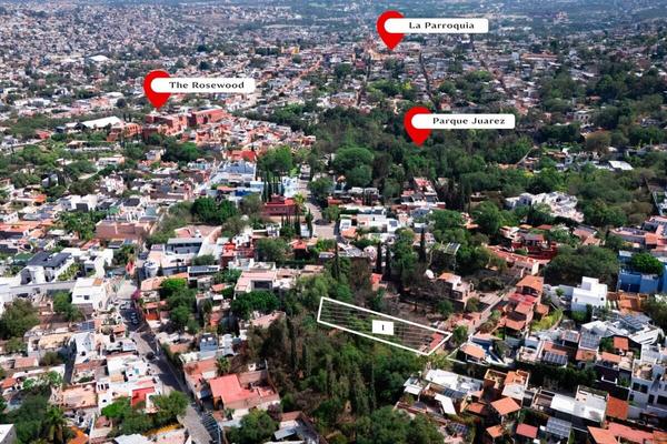 Foto de inmueble en Cañadita de los Aguacates, Col. San Miguel de Allende Centro C.P. 37700, San Miguel de Allende