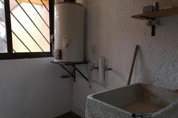Foto de inmueble en Canal Atezcapa, Col. 18 C.P. 16034, Xochimilco