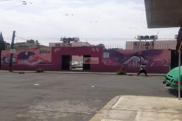 Foto de inmueble en Canal de Suez, Col. Desarrollo Urbano Quetzalcoatl C.P. 09700, Iztapalapa