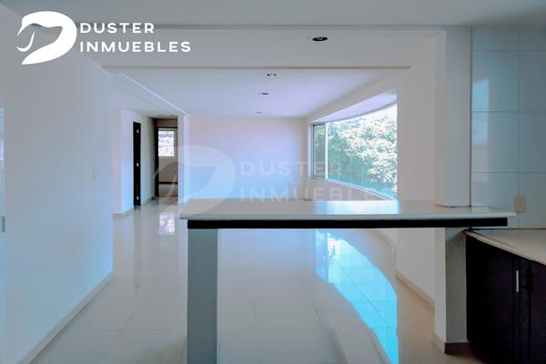 Foto de inmueble en  , Col. Cantarranas C.P. 62448, Cuernavaca