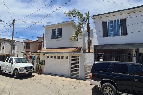 Foto de inmueble en Capistrano, Col. Villa del Real C.P. 22785, Ensenada
