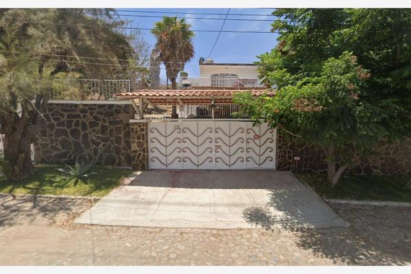 Foto de inmueble en Cardenales #66, Col. Chapala Haciendas C.P. 45907, Chapala