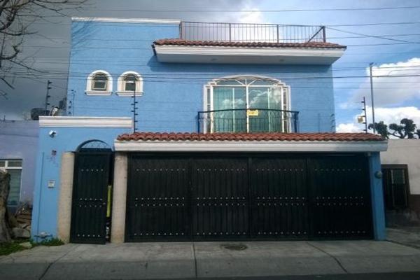 Foto de inmueble en Carlos Martinez, Col. Echeverría 1a. Sección C.P. 44970, Guadalajara