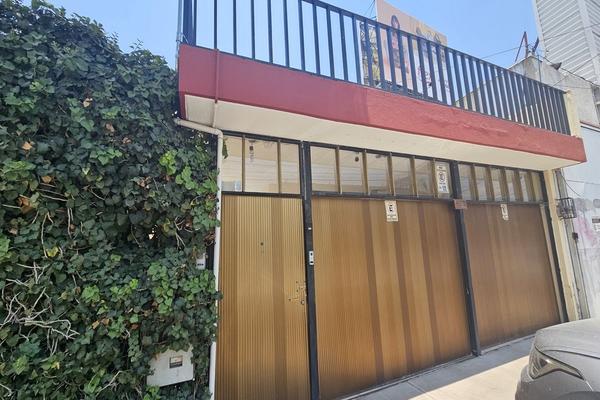 Foto de inmueble en Carlos Septien, Col. Boulevares del Cimatario C.P. 76903, Corregidora