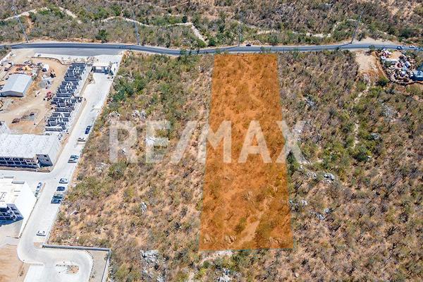 Foto de inmueble en Carretera a todos santos - Diamante - cerca del campo de golf diamante, Col. Lomas del Pacifico C.P. 23473, Los Cabos