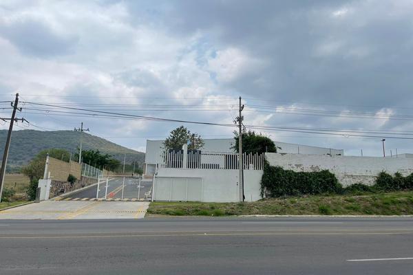 Foto de inmueble en carretera (circuito metropolitano) kilometro 15.3, Col. San Isidro Mazatepec C.P. 45340, Tala