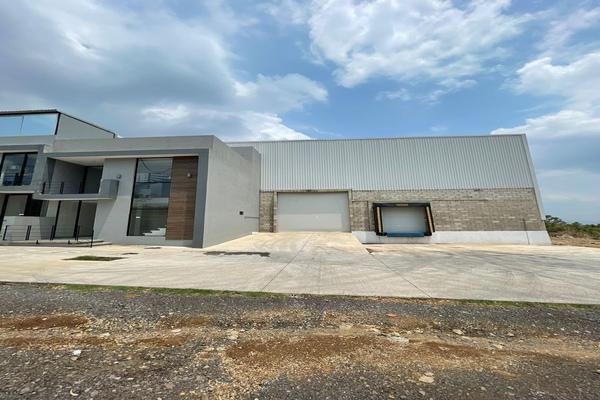 Foto de inmueble en Carretera (circuito metropolitano) kilometro 15.3, Col. San Isidro Mazatepec C.P. 45340, Tala