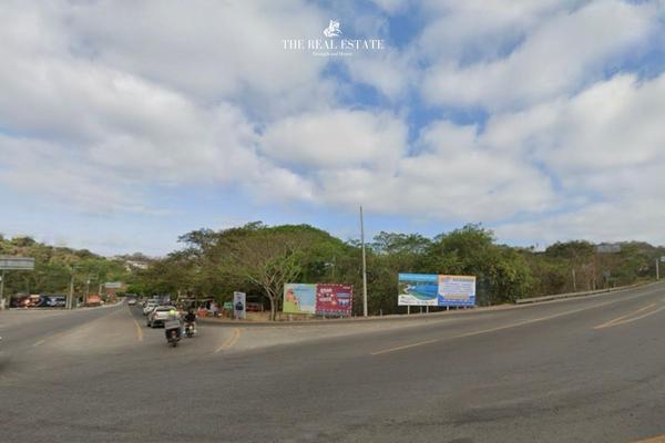 Foto de inmueble en Carretera de Punta Mita, Col. Sayulita C.P. 63734, Bahía de Banderas