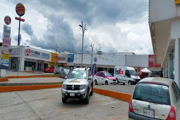 Foto de inmueble en Carr. Federal México-Texcoco, Col. San Vicente Chicoloapan de Juárez Centro C.P. 56370, Chicoloapan