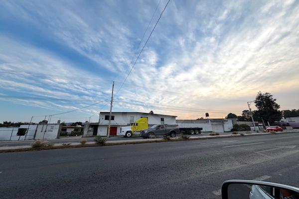 Foto de inmueble en Carretera Federal Puebla-Atlixco km14, Col. San Bernabe Temoxtitla C.P. 72860, Ocoyucan
