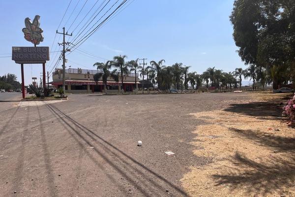 Foto de inmueble en Carretera Guadalajara - Chapala #207, Col. Rancho Alegre C.P. 45672, Tlajomulco de Zúñiga