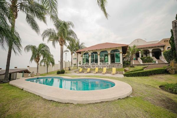 Foto de inmueble en Carretera Guadalajara Morelia, Col. Buenavista C.P. 45640, Tlajomulco de Zúñiga
