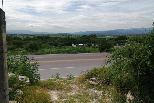 Foto de inmueble en Carretera Jojutla-Tequesquitengo, Col. Vicente Guerrero C.P. 62785, Zacatepec