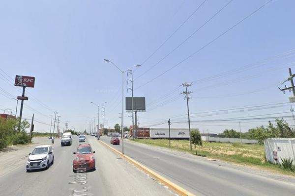 Foto de inmueble en Carretera Juarez Cadereyta, Col. Palmanova C.P. 67486, Cadereyta Jiménez