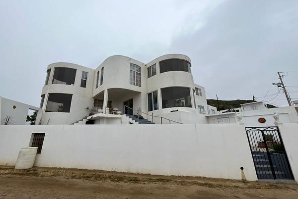 Foto de inmueble en Carretera la Bufadora, Col. Coronel Estéban Cantú C.P. 22794, Ensenada