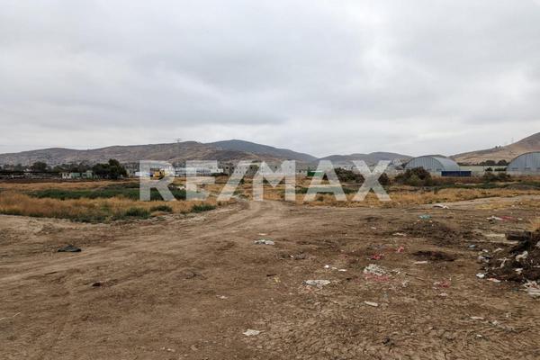 Foto de inmueble en Carretera Libre a Tecate, Col. Ojo de Agua C.P. 22254, Tijuana