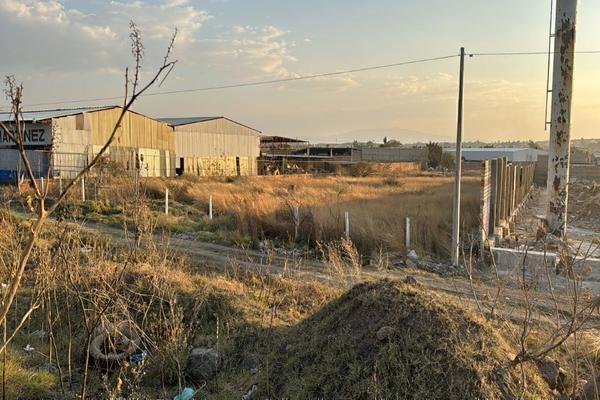 Foto de inmueble en Carretera Libre a Zapotlanejo, Col. Jauja C.P. 45428, Tonalá