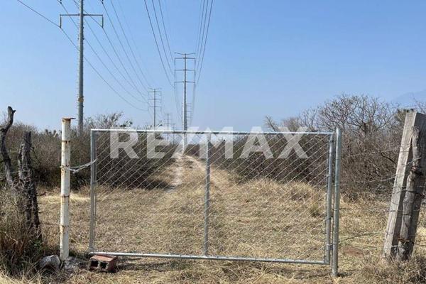 Foto de inmueble en Carretera Monterrey - Nuevo Laredo, Col. Salinas Victoria C.P. 65500, Salinas Victoria