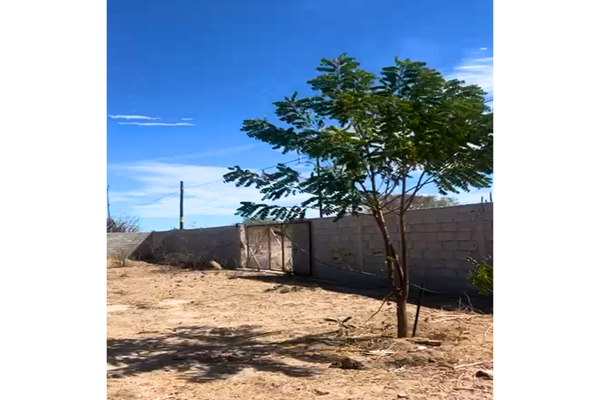 Foto de inmueble en Carretera Transpeninsular, Col. San Pedro C.P. 23240, La Paz