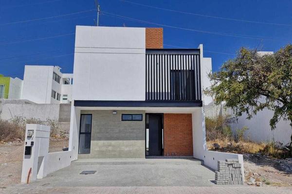 Foto de inmueble en Casa de la Luz, Col. Milenio III Fase A C.P. 76060, Querétaro