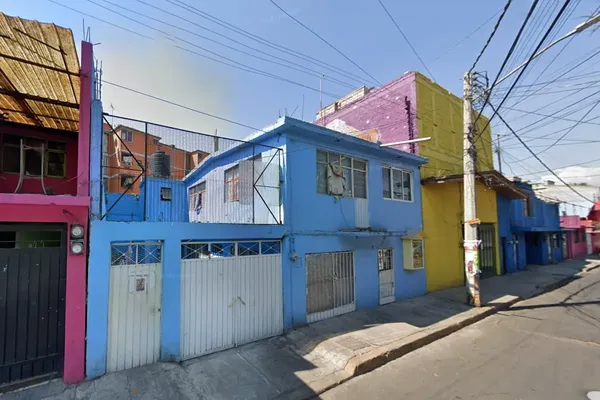 Foto de inmueble en CASIMIRO CHOVEL #MANZANA 18, Col. Las Peñas C.P. 09750, Iztapalapa