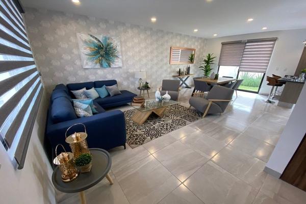 Foto de inmueble en Cataluña, Col. Altos del Marqués 1 y 2 Etapa C.P. 76140, Querétaro