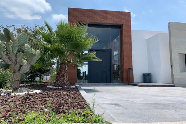 Foto de inmueble en Venta de casa amueblada en Club de golf Amanali, Col. Caracol C.P. 42855, Tepeji del Río de Ocampo