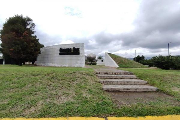 Foto de inmueble en Fraccionamiento Campo sur, 45640 Tlajomulco de Zúñiga, Jal. #s/n, Col. Jardines de Tlajomulco C.P. 45640, Tlajomulco de Zúñiga