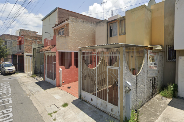 Foto de inmueble en Hda. La Candelaria RESIDENCIAL PLUTARCO ELIAS CALLES, GDL, Col. Lomas de San Eugenio C.P. 44720, Guadalajara
