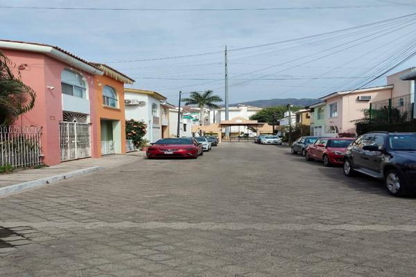 Foto de inmueble en Avenida Paseo del Marlin 510 #510, Col. Fovissste 96 C.P. 48328, Puerto Vallarta