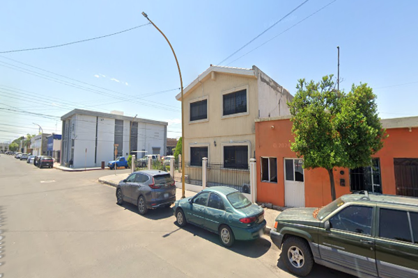 Foto de inmueble en Niños Héroes  #222, Col. Ciudad Obregón Centro C.P. 85000, Cajeme