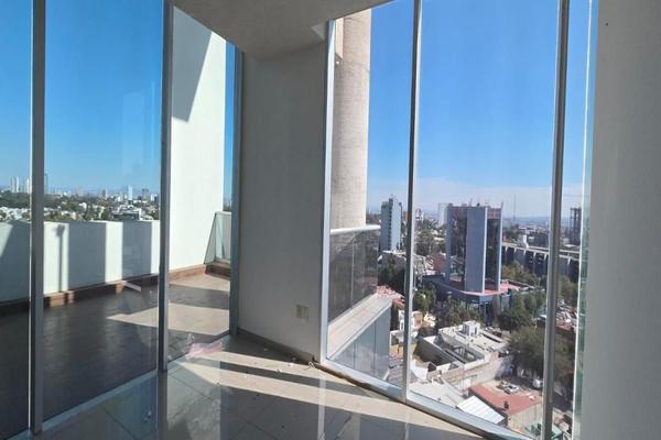 Foto de inmueble en Cd del Sol, Col. Ciudad Del Sol C.P. 45050, Zapopan