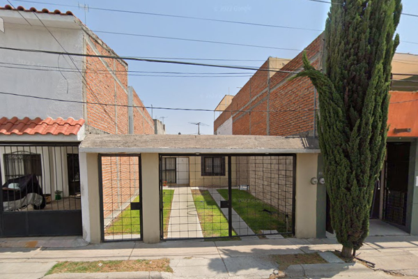 Foto de inmueble en Federico M Loyola Fernandez, Col. Vista del Sol 2a Sección C.P. 20264, Aguascalientes