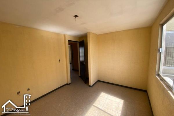 Foto de inmueble en BOSQUES DE LAS MARGARITAS DIECISEIsInt. 16 , Col. San Nicolás la Redonda C.P. 55743, Tecámac