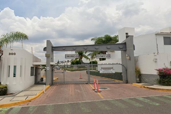 Foto de inmueble en PALMA LATANIA #300, Col. Palmares C.P. 76127, Querétaro