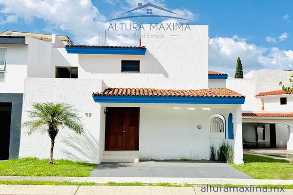 Foto de inmueble en Central, Col. Virreyes Residencial C.P. 45110, Zapopan