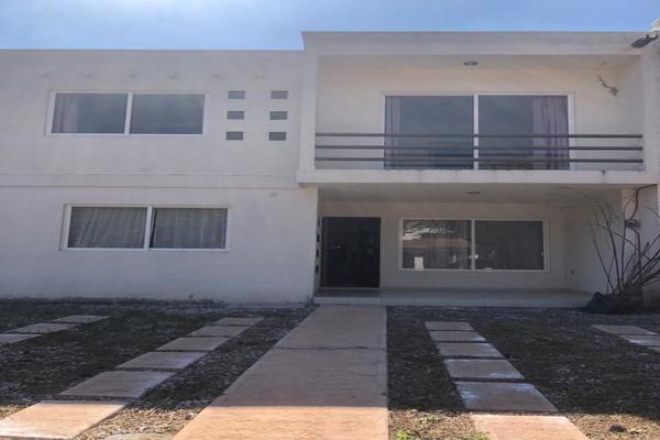 Foto de inmueble en Centro, Col. Centro Jiutepec C.P. 62550, Jiutepec