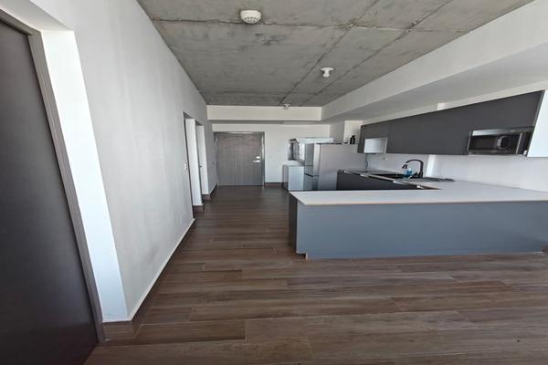 Foto de inmueble en Centro de Monterrey 64000, Col. Nuevo Centro Monterrey C.P. 64018, Monterrey