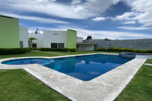 Foto de inmueble en  , Col. Centro Jiutepec C.P. 62550, Jiutepec