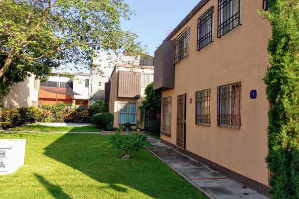 Foto de inmueble en  , Col. Centro Jiutepec C.P. 62550, Jiutepec
