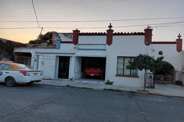 Foto de inmueble en  , Col. Centro C.P. 64720, Monterrey
