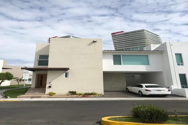 Foto de inmueble en  , Col. Centro Sur C.P. 76090, Querétaro
