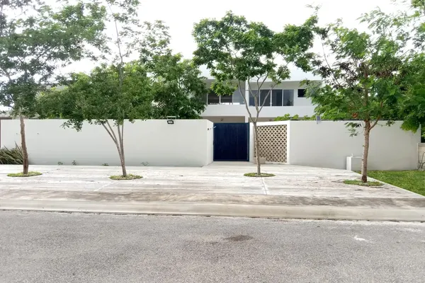 Foto de inmueble en Cenzontle #424, Col. Komchen C.P. 97302, Mérida