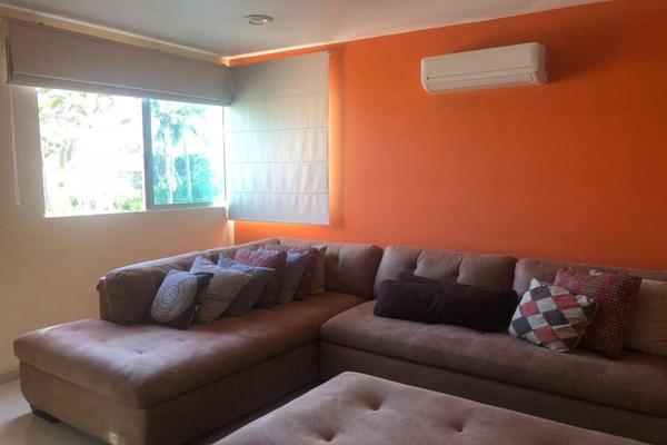 Foto de inmueble en cerca del malecón costero, Col. Las Palmas C.P. 96559, Coatzacoalcos